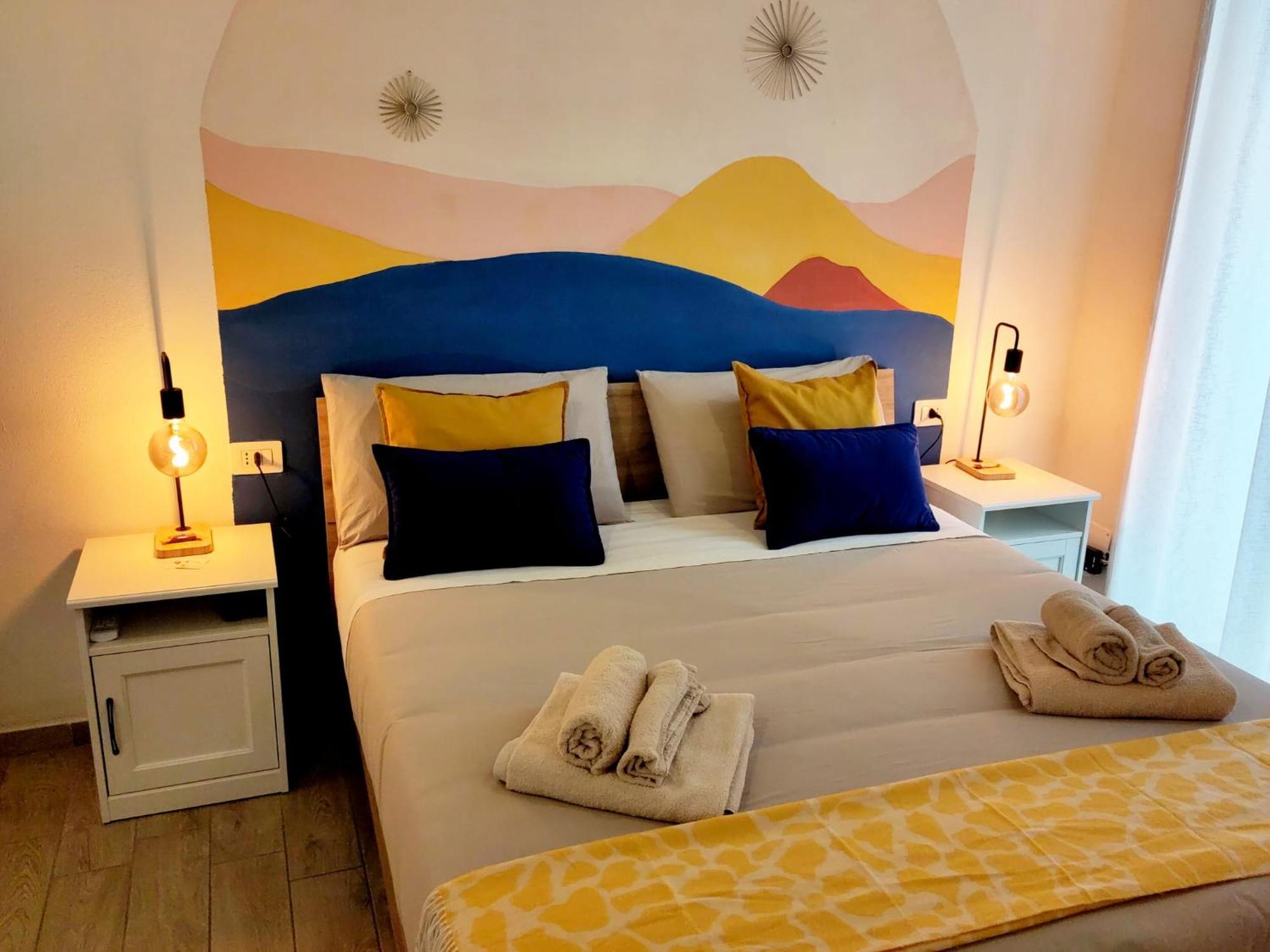 Staicca Rooms Naples Exterior photo